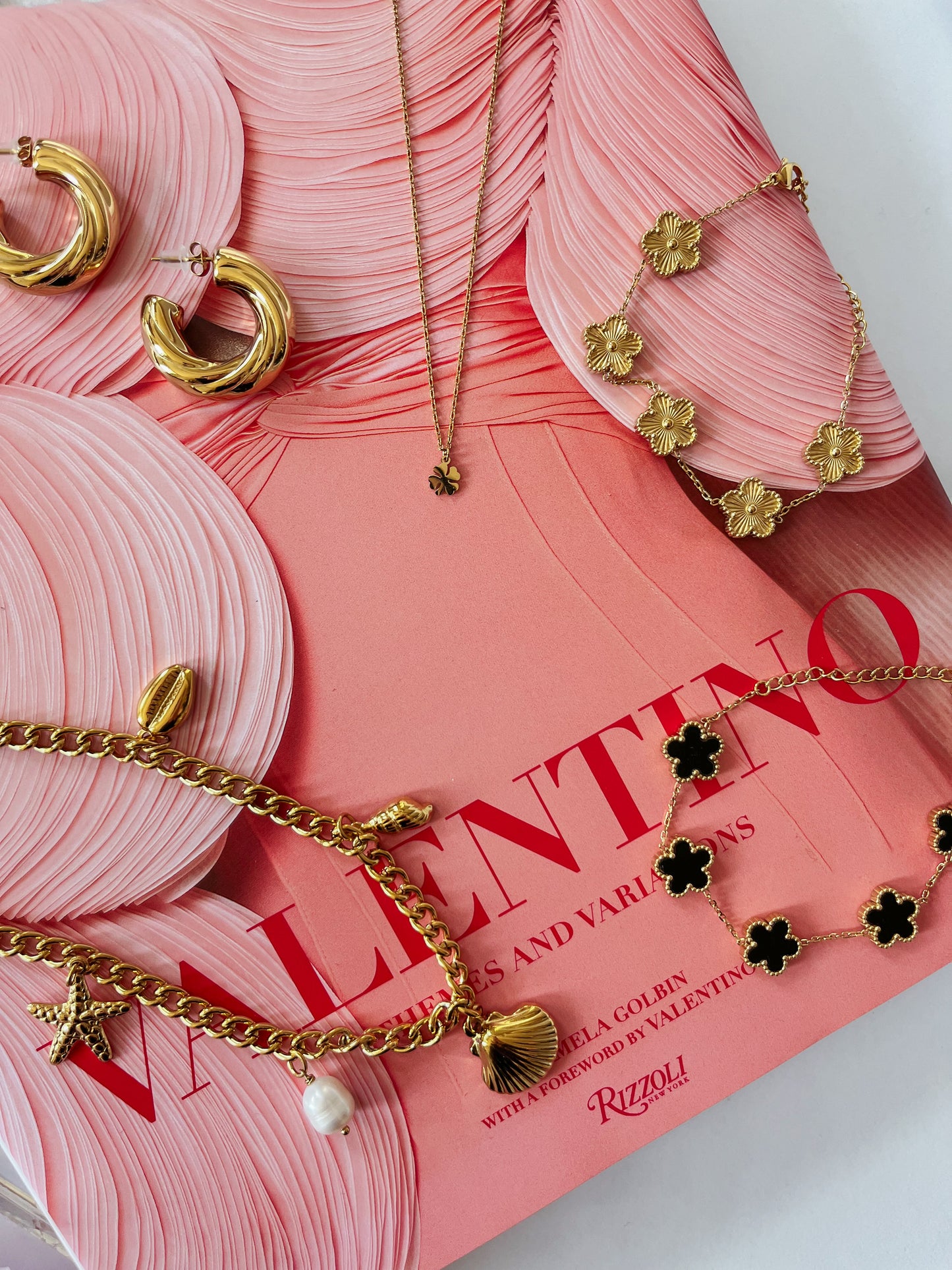 LUCKY CLOVER WATERPROOF BRACELET GOLD