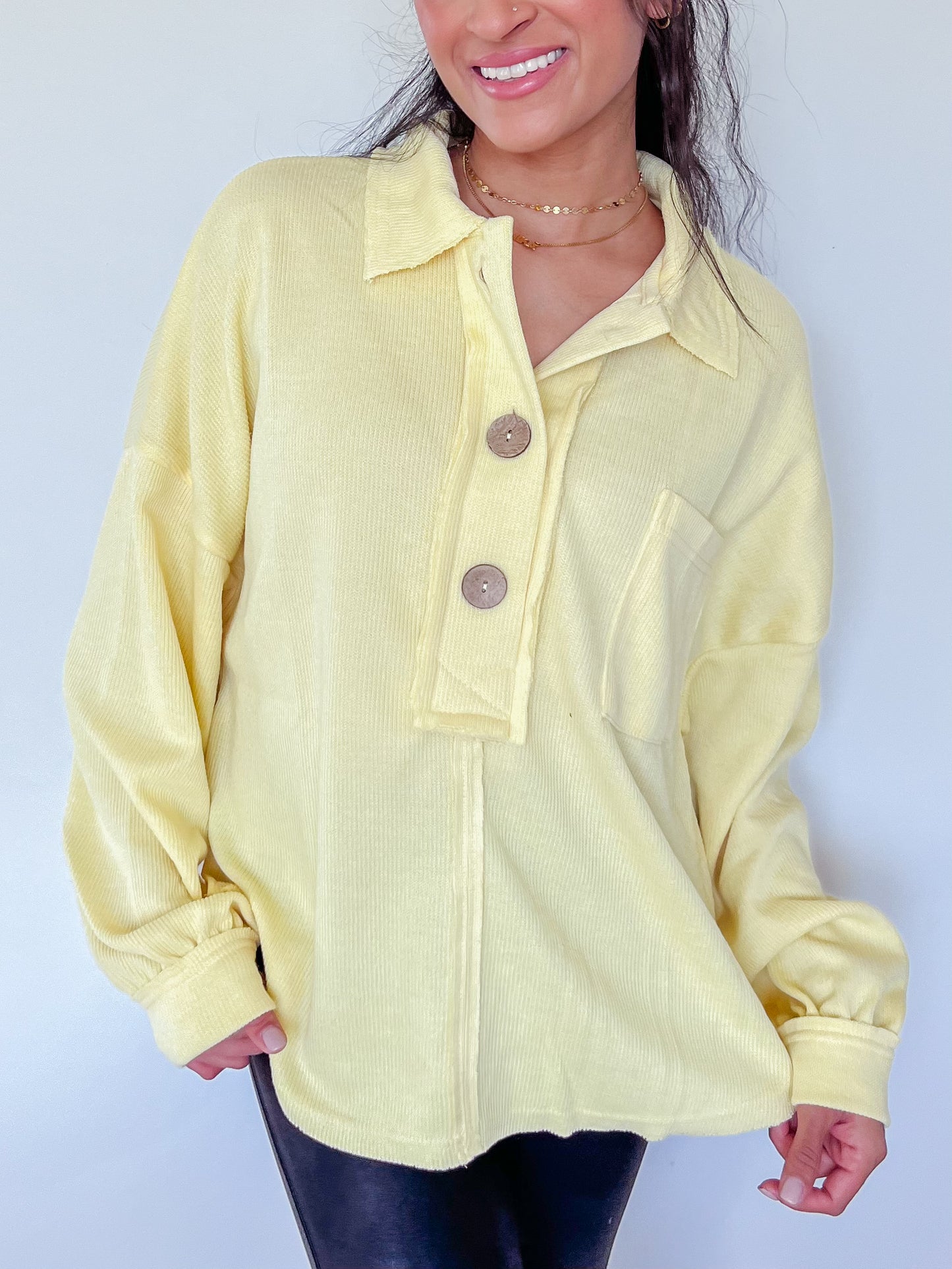 LEMON BLISS COLLARED KNIT TOP