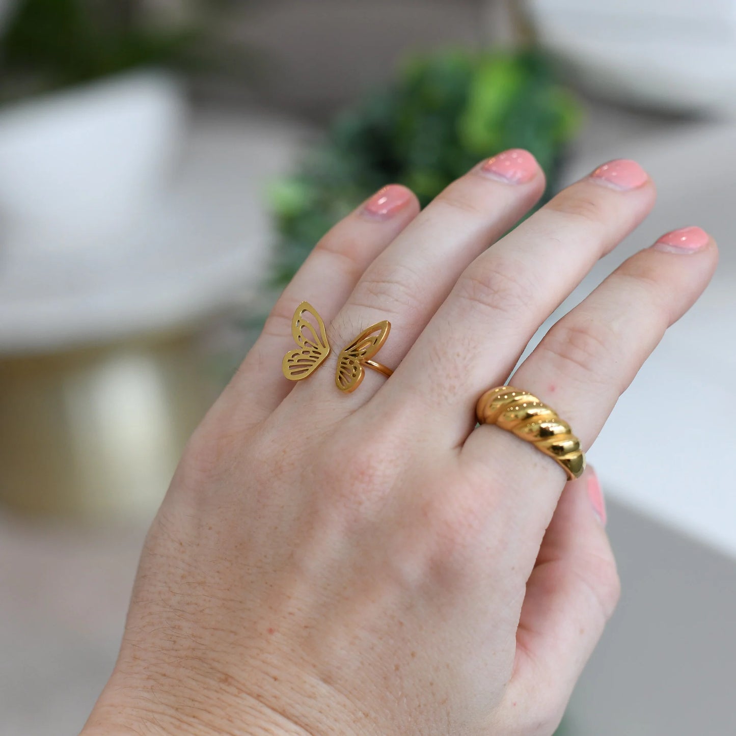 MONARCH BUTTERFLY RING