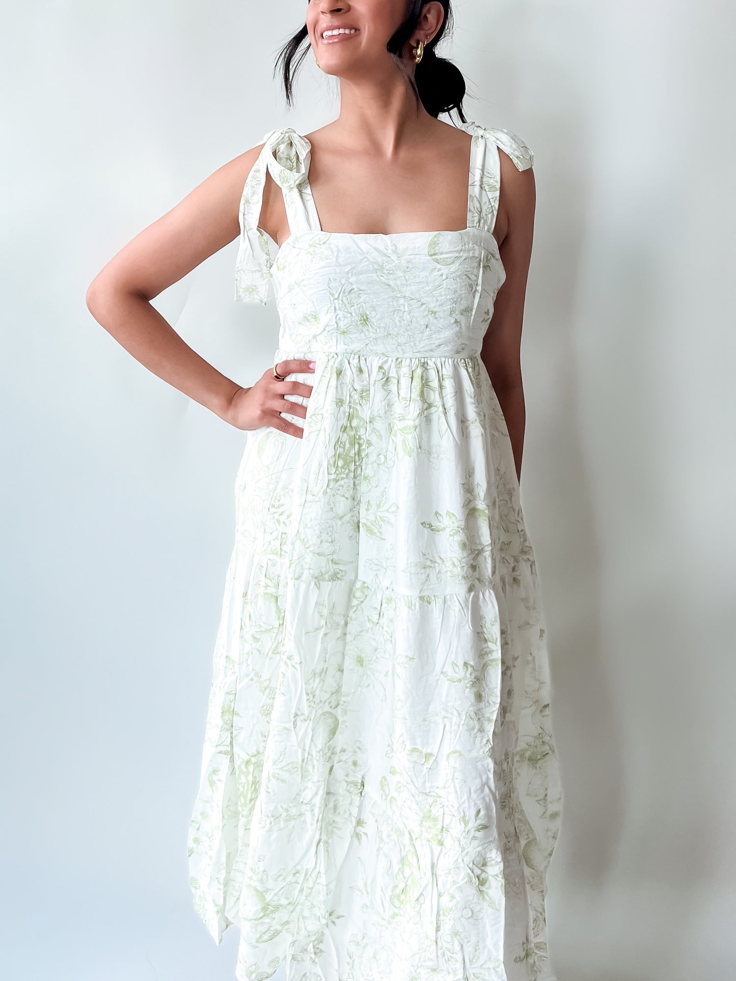 FLORAL FANTASY TIERED MIDI DRESS