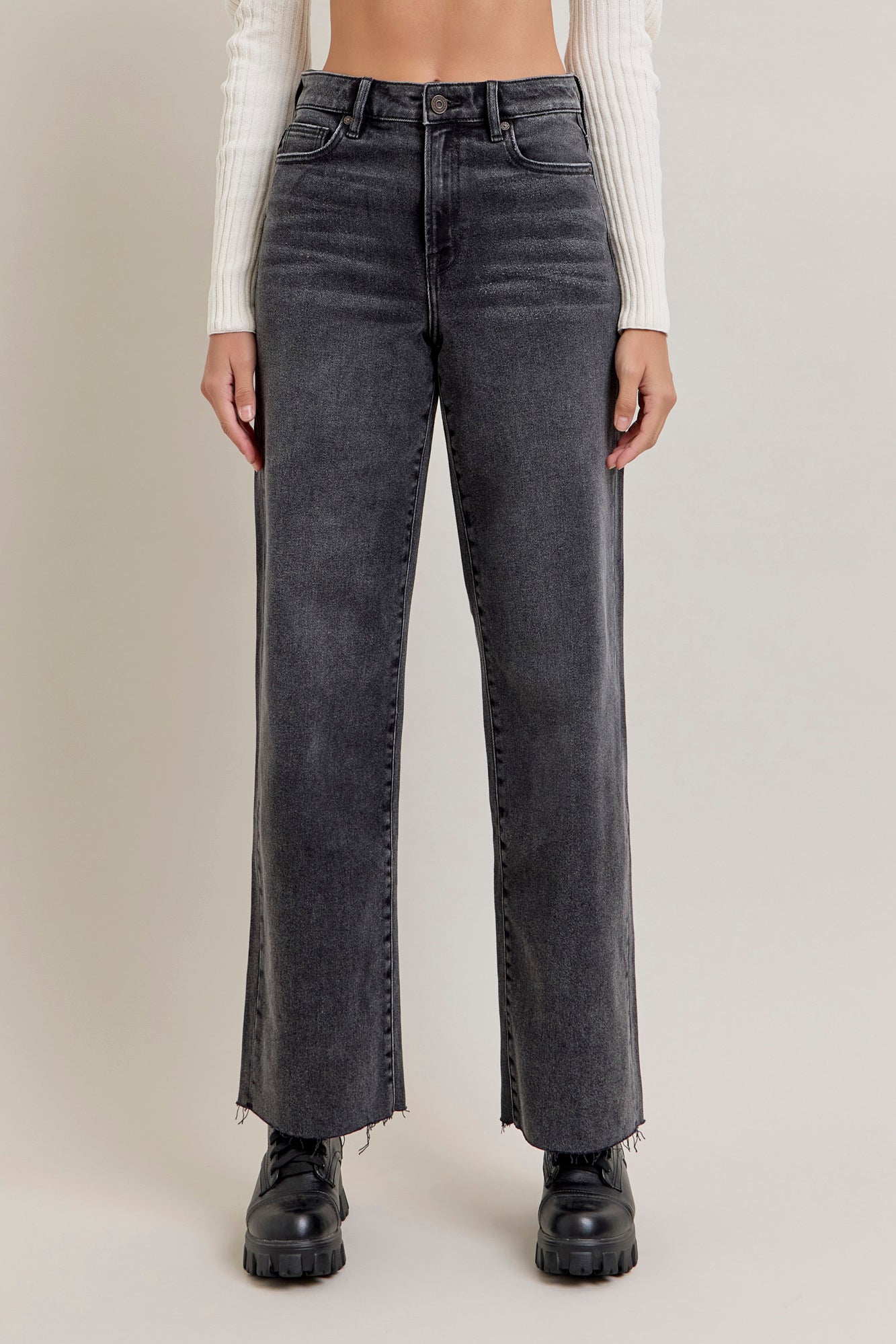 LOGAN DAD JEANS DARK GREY