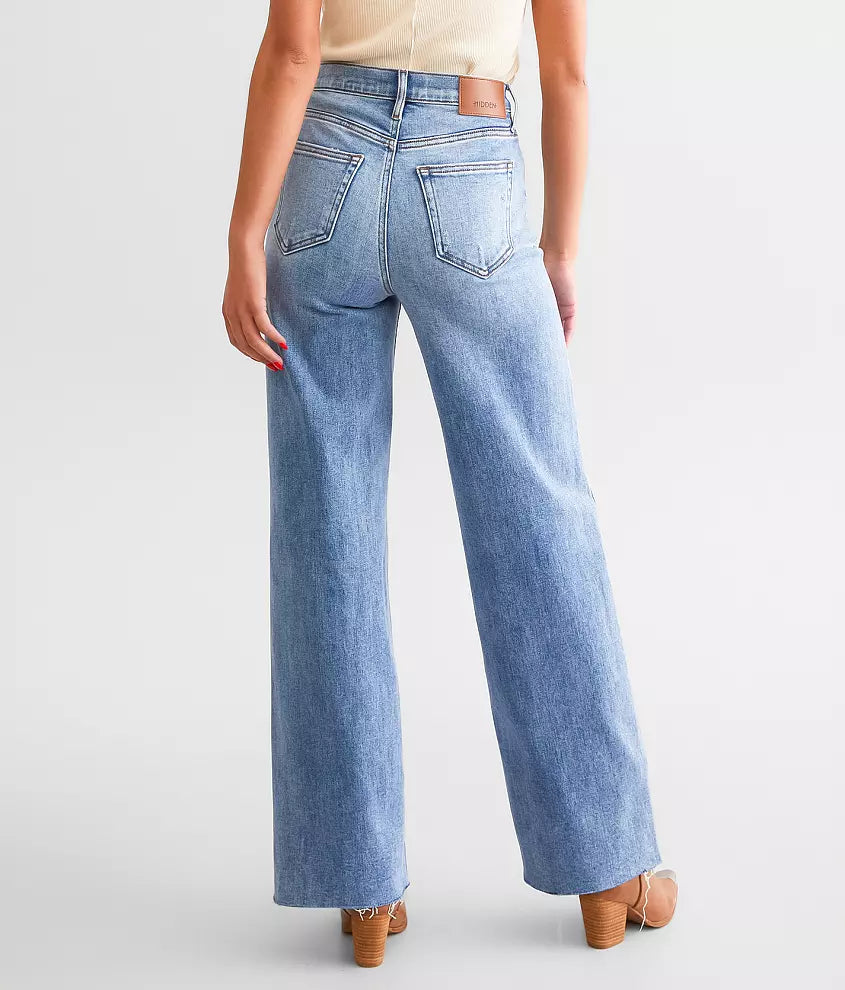 LOGAN DAD JEANS MID WASH