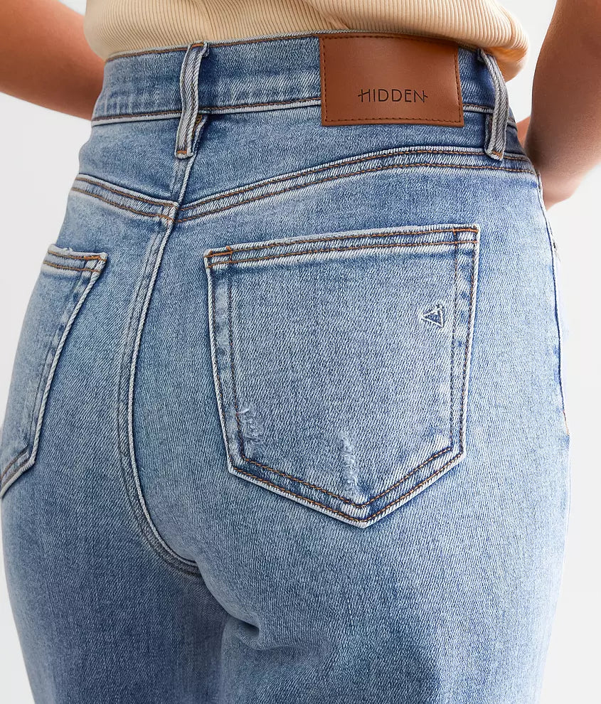 LOGAN DAD JEANS MID WASH