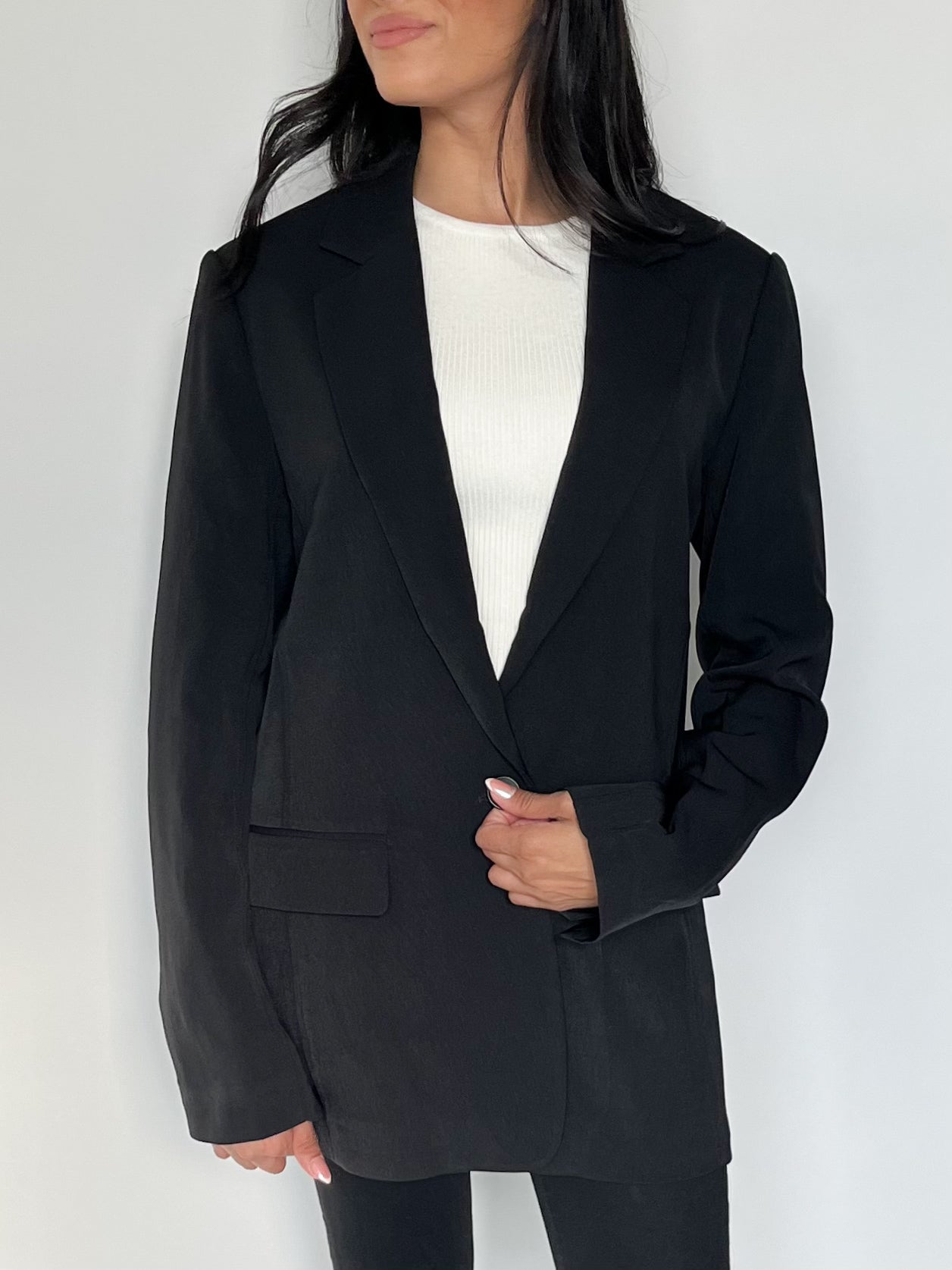 BOSS BABE BLACK BLAZER