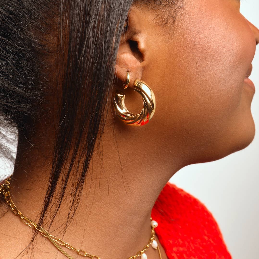 CHUNKY TWIST HOOPS