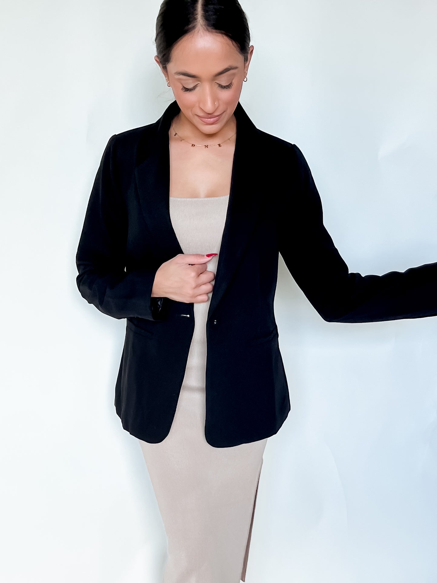 MONEY MOVES BLACK BLAZER