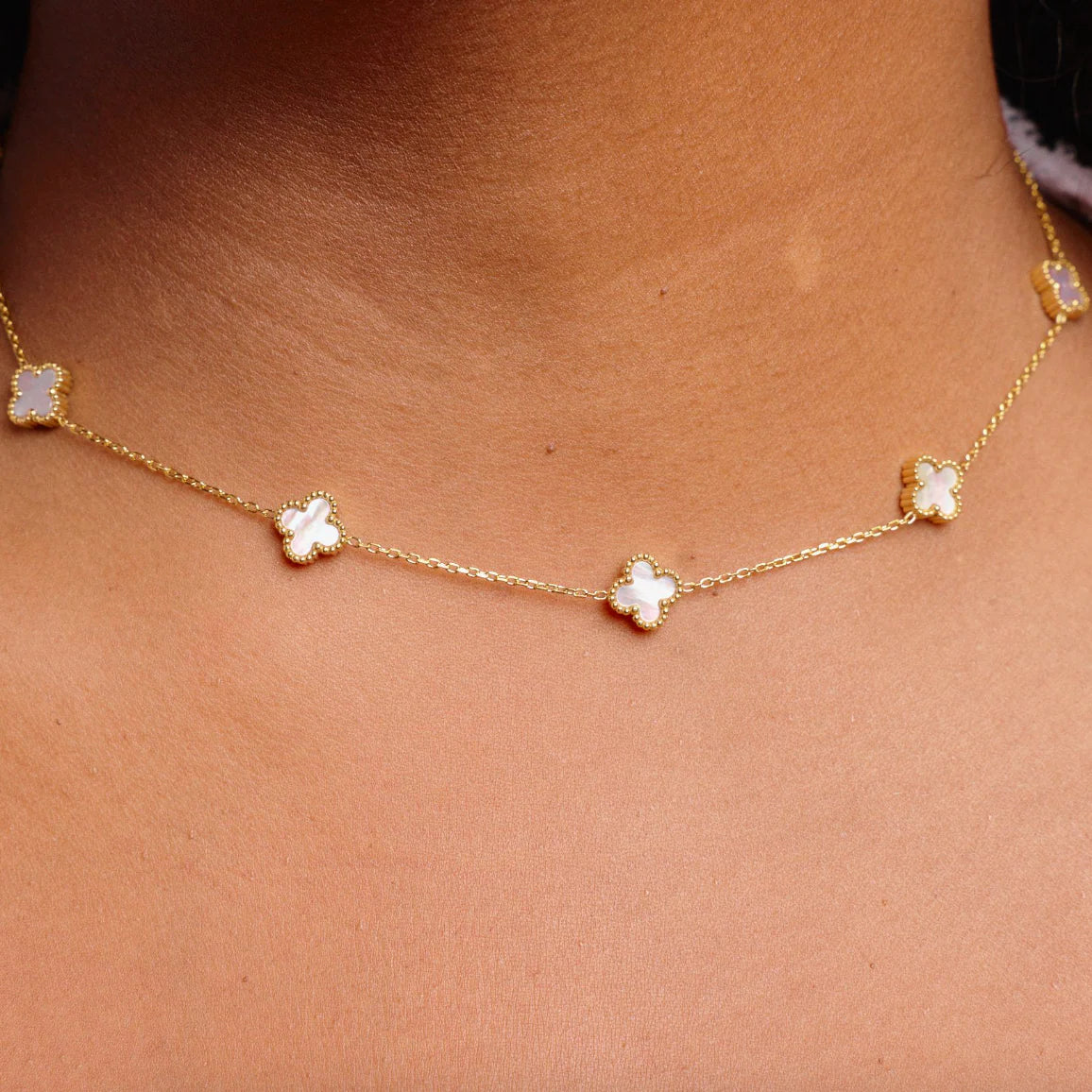 CLOVER CRUSH WATERPROOF NECKLACE