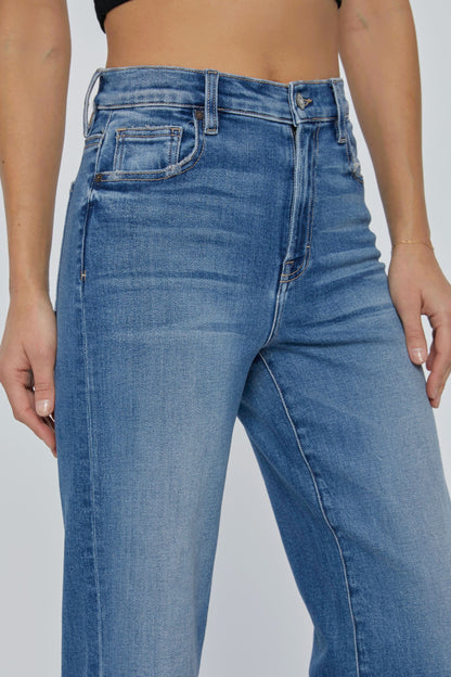 LOGAN DAD JEANS DARK WASH