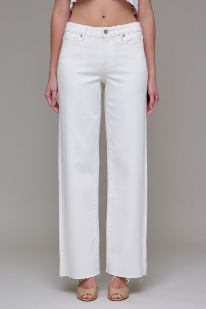 LOGAN DAD JEANS WHITE