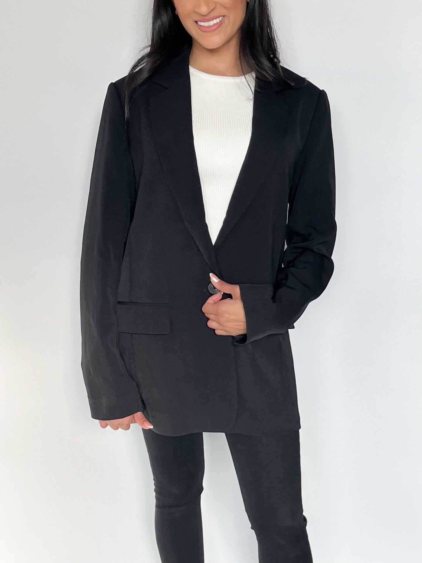 BOSS BABE BLACK BLAZER