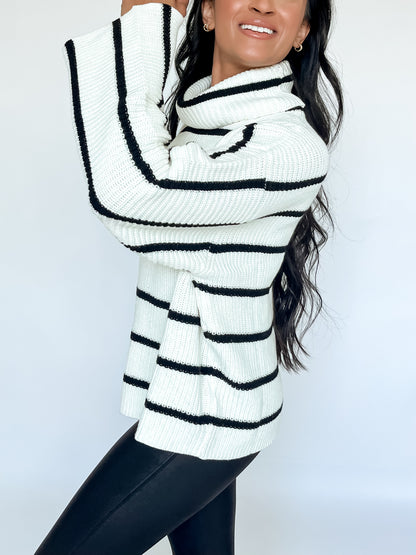 AUTUMN BREEZE TURTLENECK SWEATER