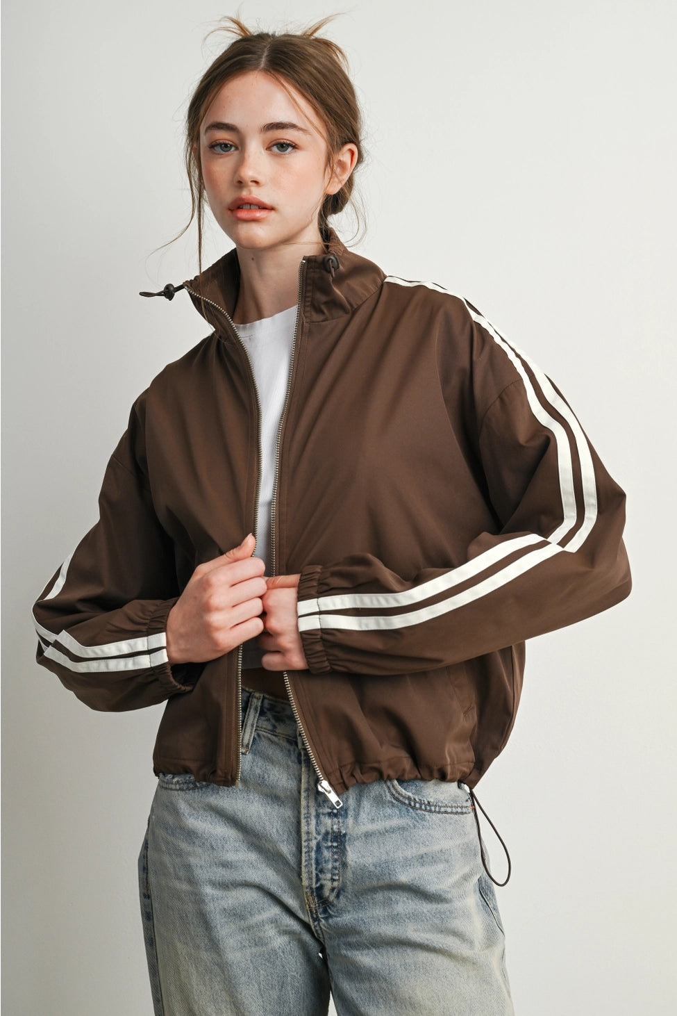 MOCHA MOTION WINDBREAKER JACKET