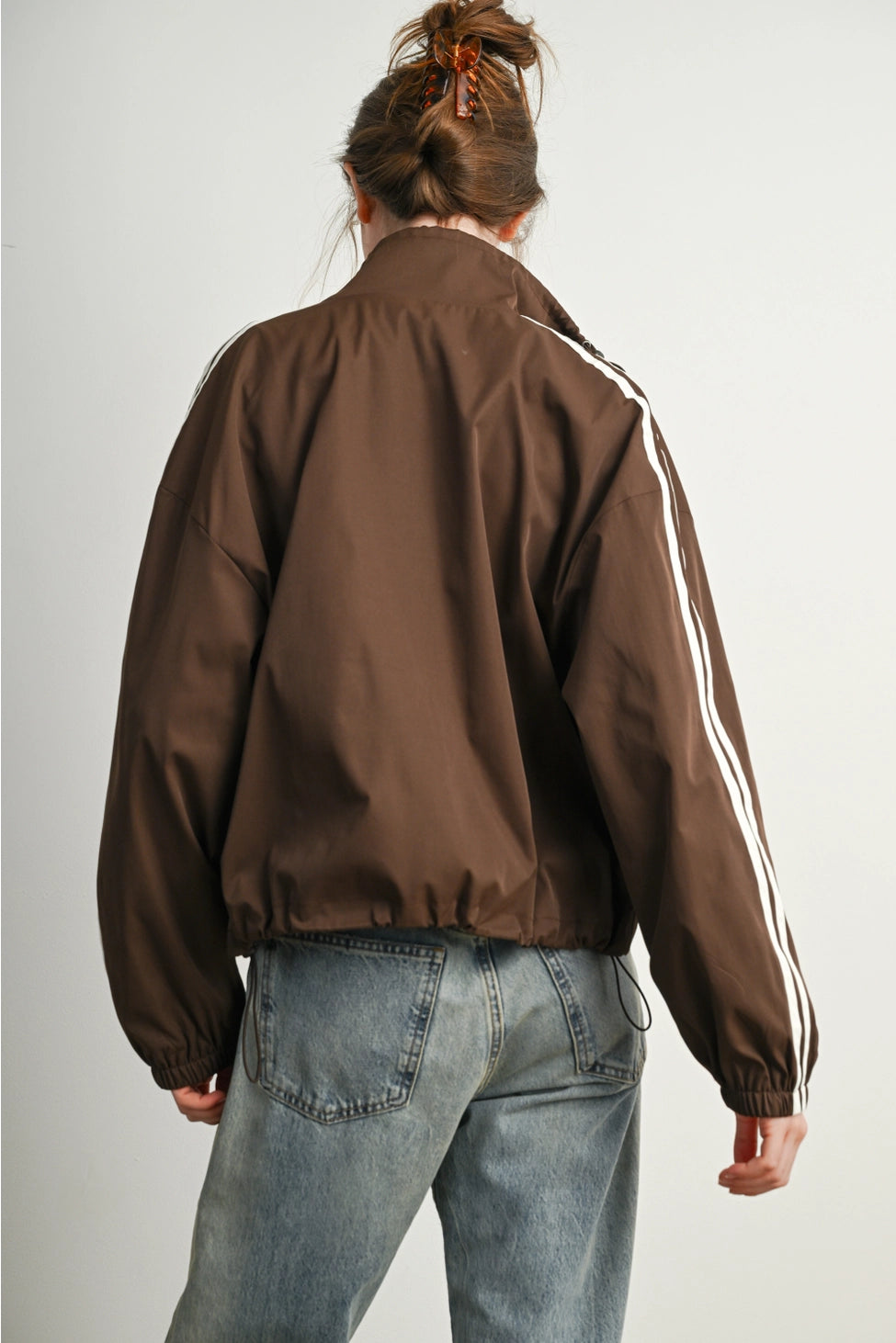 MOCHA MOTION WINDBREAKER JACKET