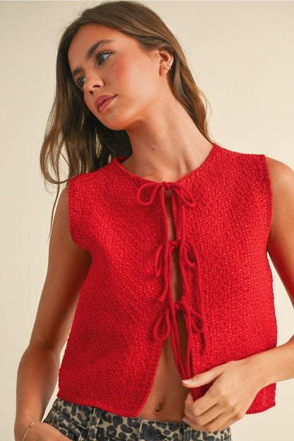 FEMINIE FLAIR KNIT TOP