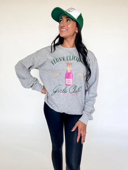 CHAMPAGNE GIRLS CLUB SWEATSHIRT