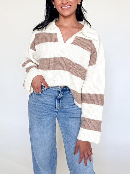 FALL ESCAPE COLLARED SWEATER