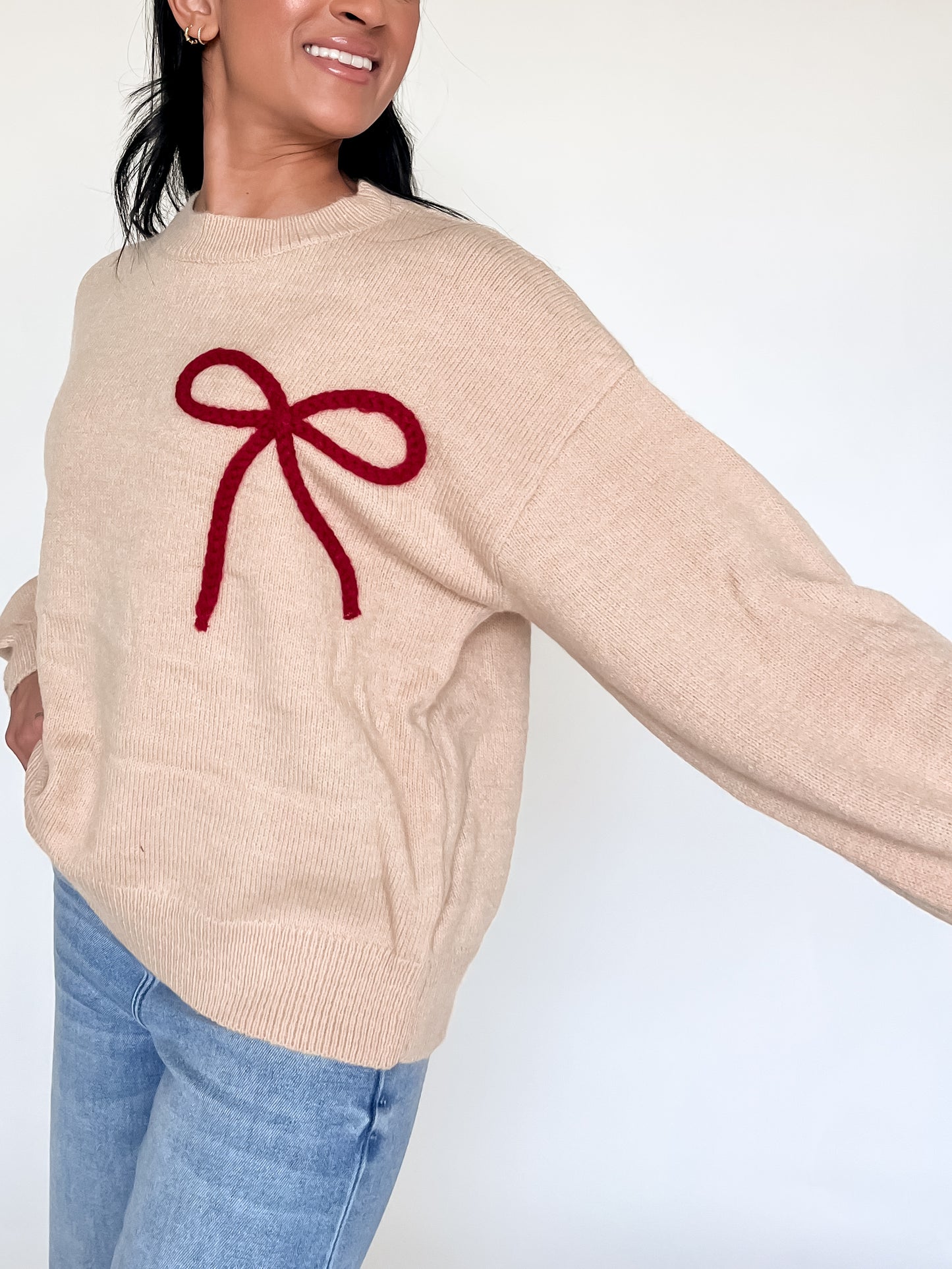 FORGET ME KNOT SWEATER