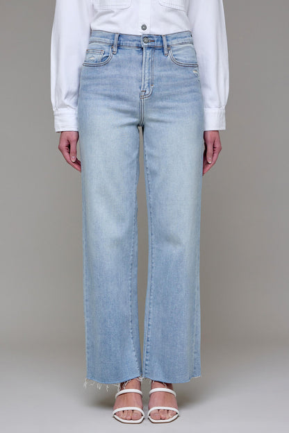 LOGAN DAD JEANS LIGHT WASH