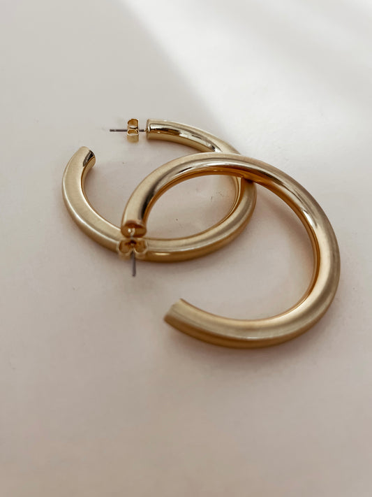 MAKE A STATEMENT HOOPS