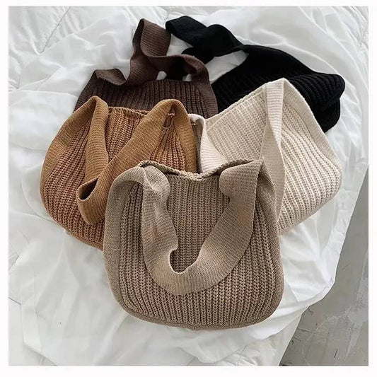 SUMMER SLOUCH TOTE